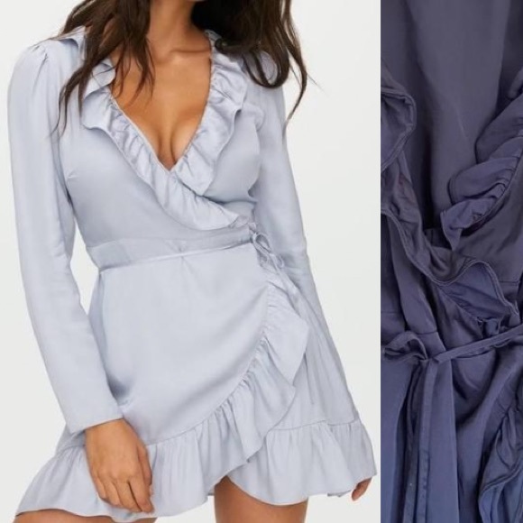 Aritzia Dresses & Skirts - Aritzia Sunday best Taro navy blue wrap dress